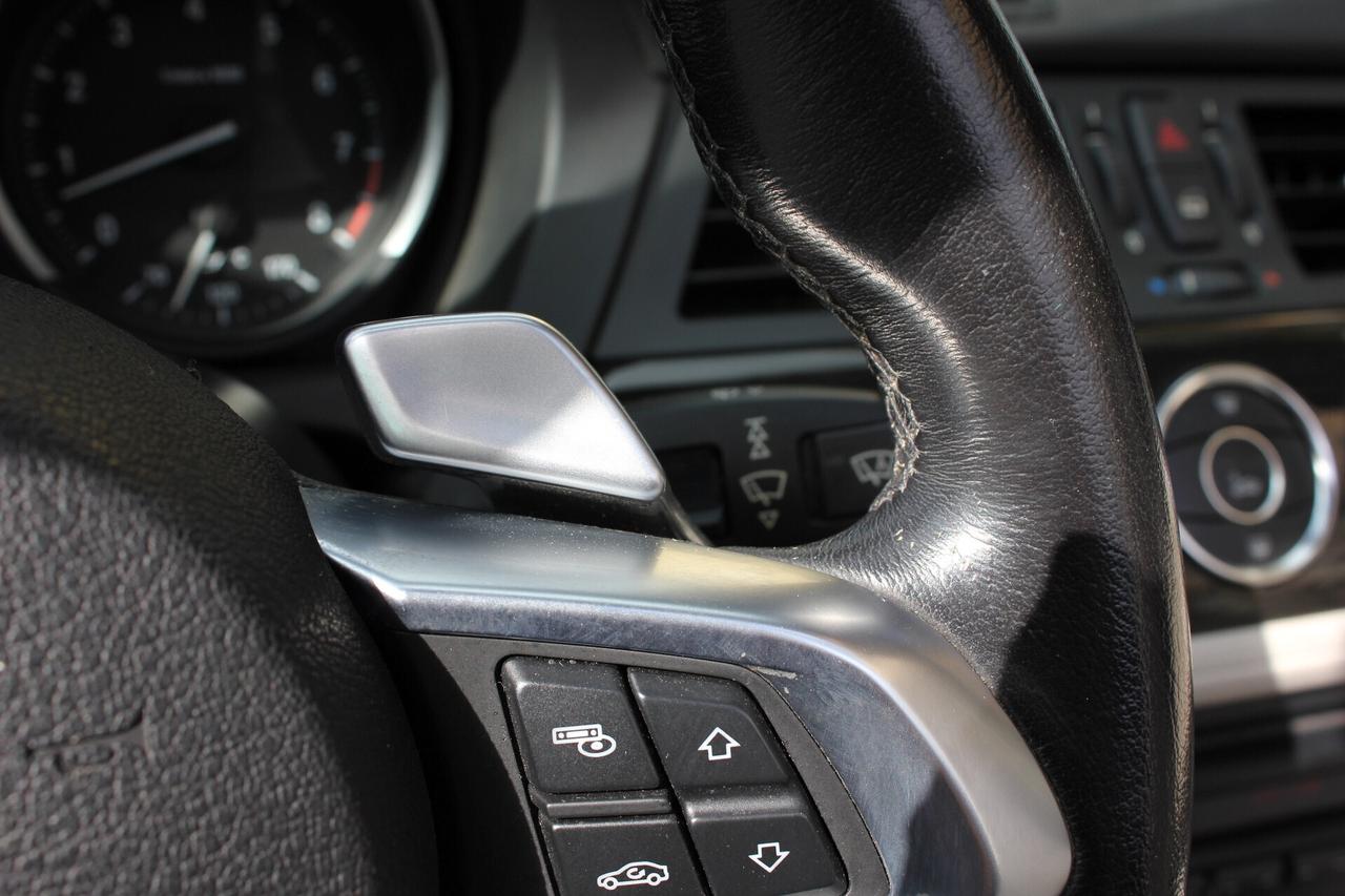 Bmw Z4 sDrive23i INTERNI IN PELLE BIANCA - SENSORI