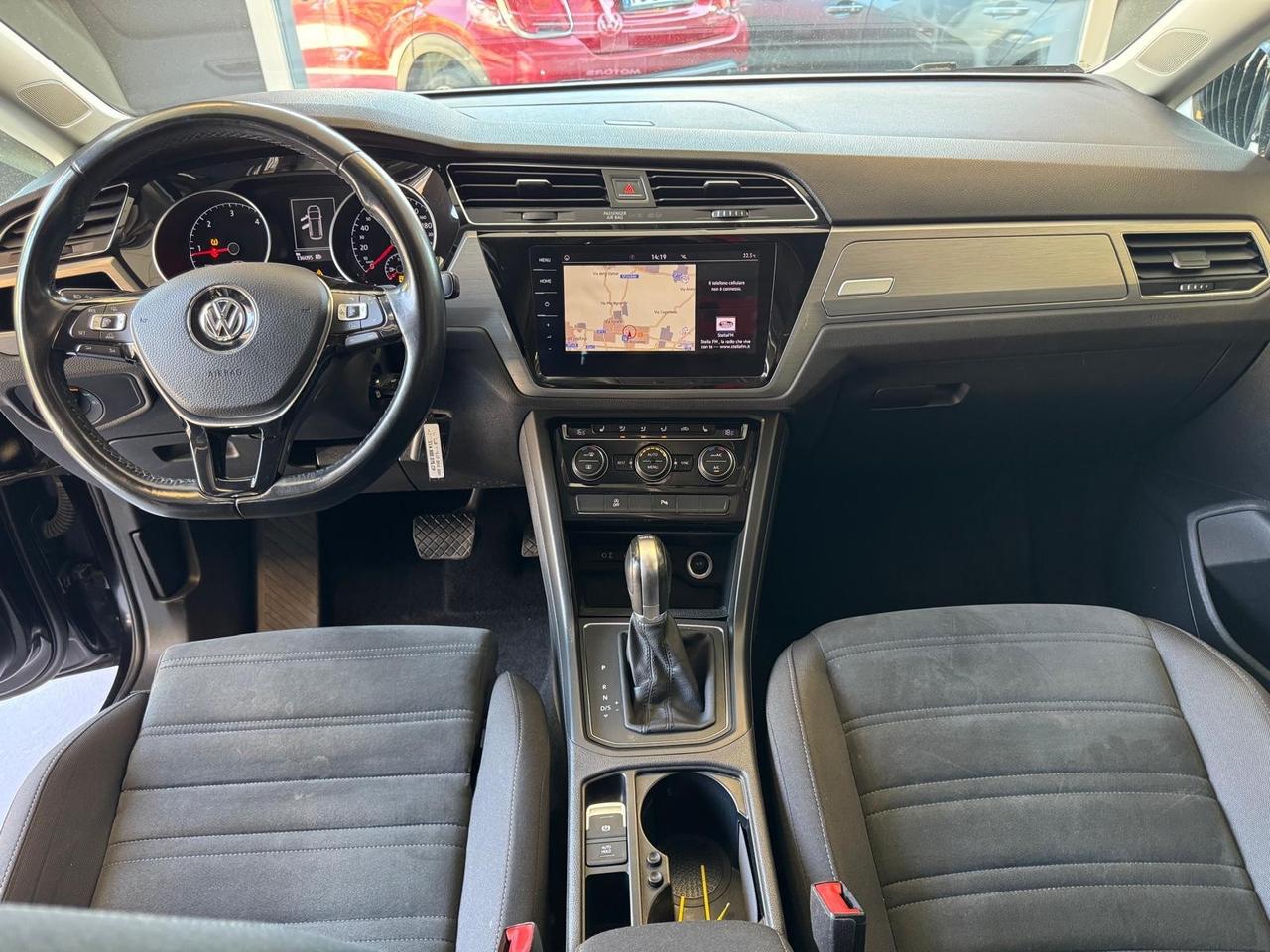 Volkswagen Tiguan 2.0 TDI SCR DSG Business BlueMotion Technology