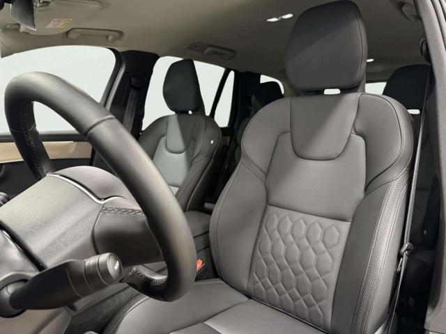 VOLVO XC90 T8 Plug-in hybrid AWD automatico 7 posti Plus Dark