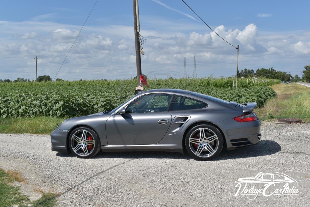 Porsche 911 Turbo