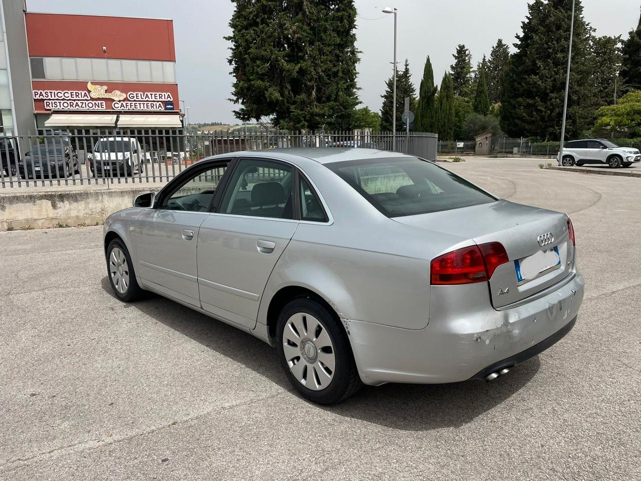 AUDI A4 1.9 TDI BERLINA 2006 12 MESI DI GARANZIA