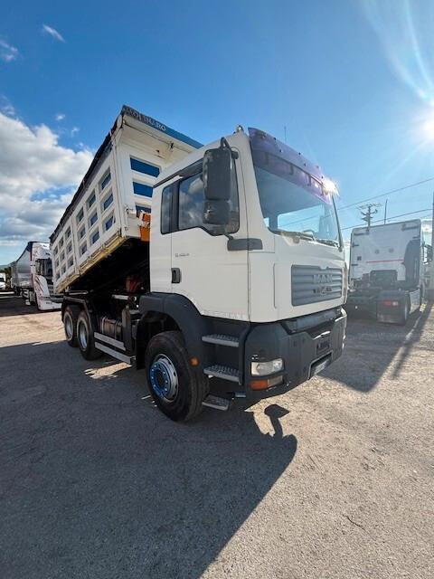 Autocarro Man TG 460 3 assi gemellato ribaltabile