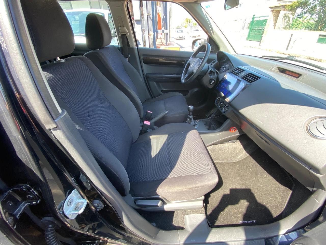 Suzuki Swift 1.3 4x4 5p. GL