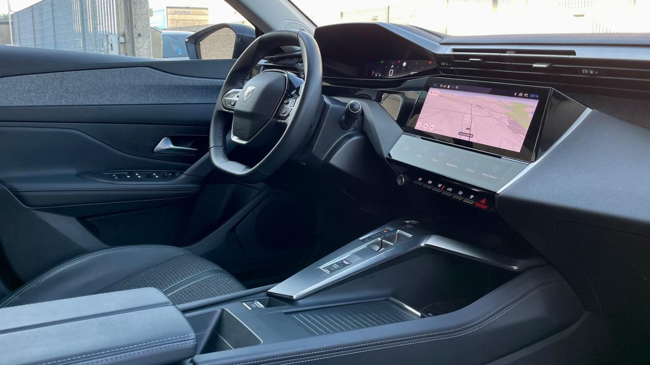 PEUGEOT 308 1.5 BLUEHDI ALLURE PACK 131CV - FULLE LED, VIRTUAL COCKPIT, NEOPATENTATI