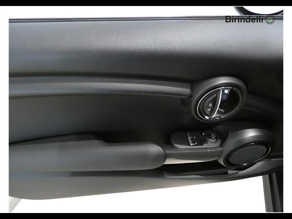 MINI Mini 4ª serie (F56) - Mini 1.5 One 75 CV Baker Street