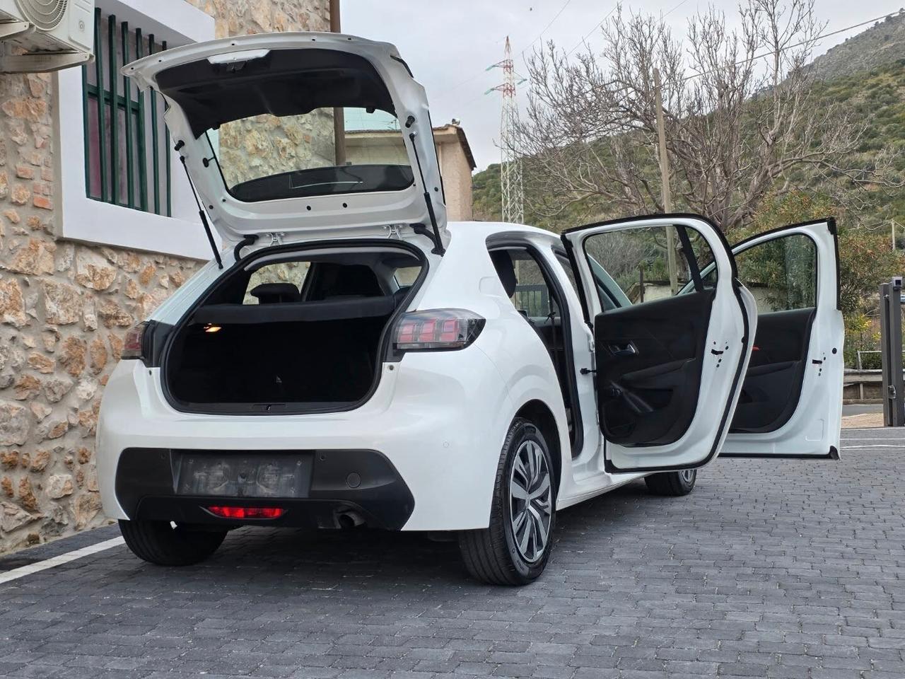 Peugeot 208 PureTech 75 Stop&Start 5 porte Like