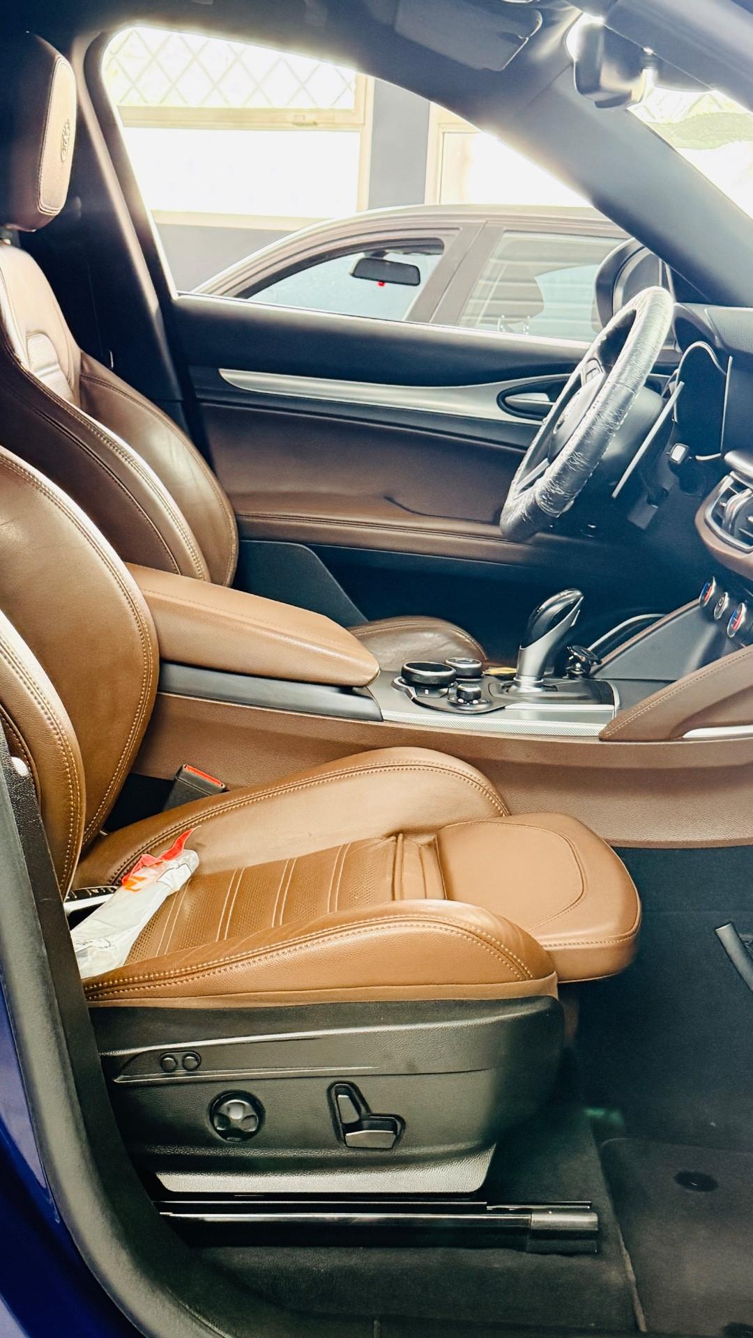 Alfa Romeo Stelvio 2.2 Turbodiesel 210 CV AT8 Q4 Executive