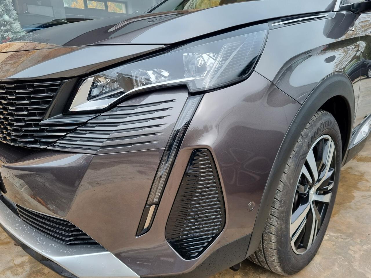 Peugeot 5008 BlueHDi 130 S&S EAT8 GT