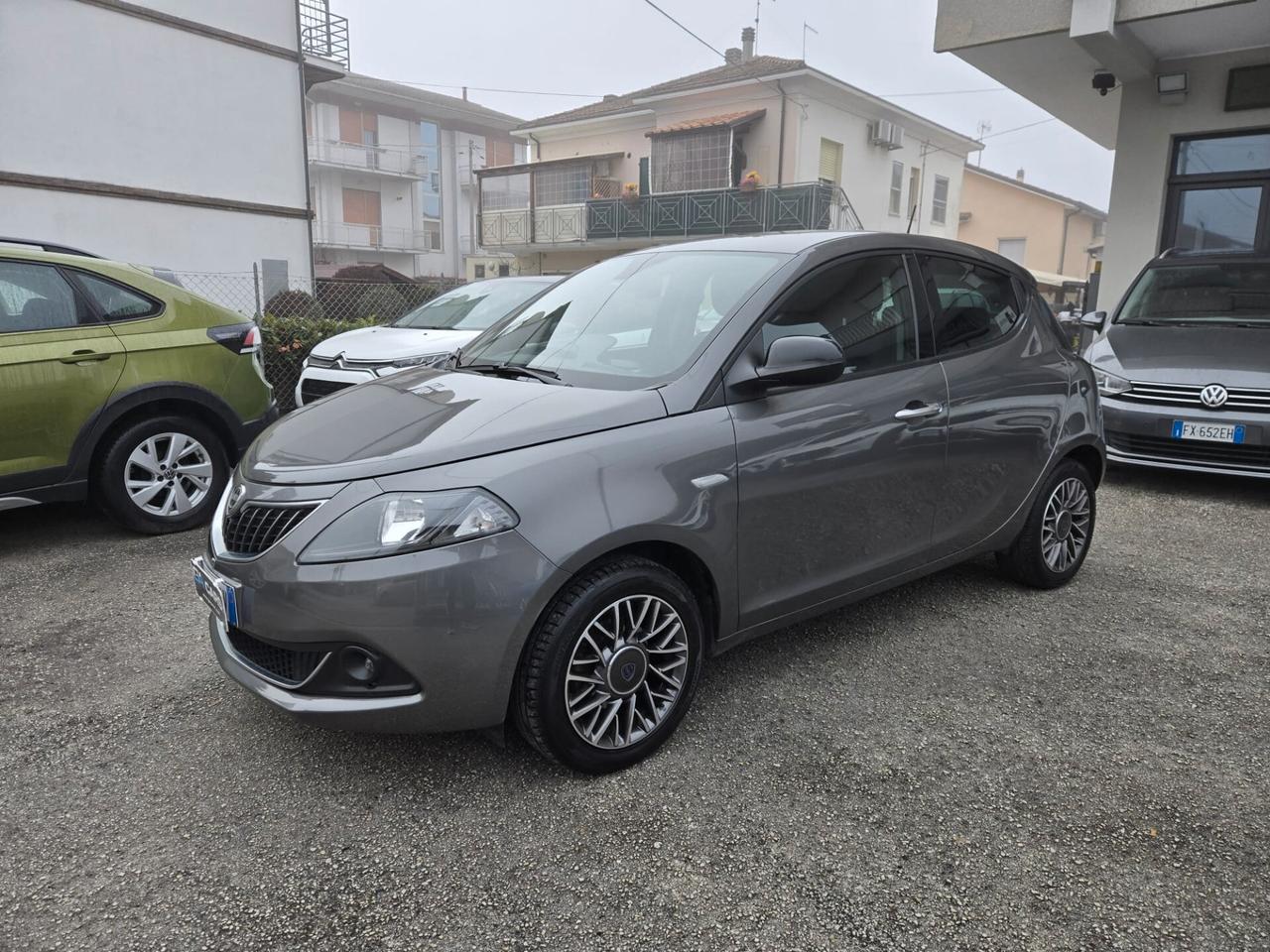 LANCIA YPSILON GOLD PLUS EDITION 1.0 70 cv HYBRID -PROMO GENNAIO GA FIN&SAFE-