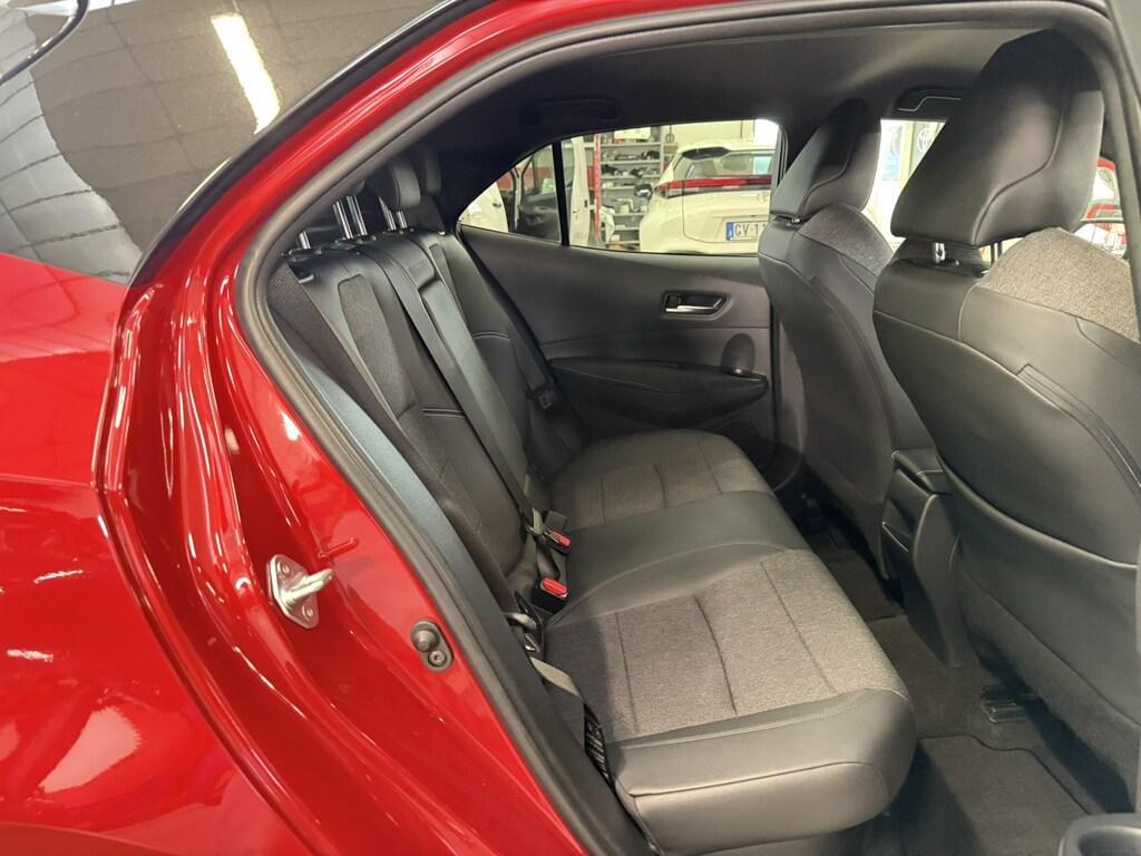 Toyota Corolla 1.8 Hybrid Style CVT