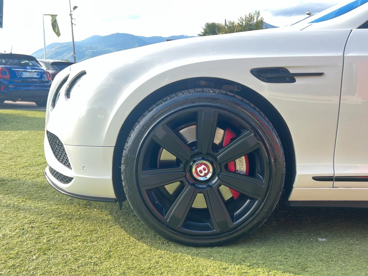 Bentley Continental GT V8 S/R"21/PINZA ROSSA/ SOFT CLOSE/SED VENTILATI