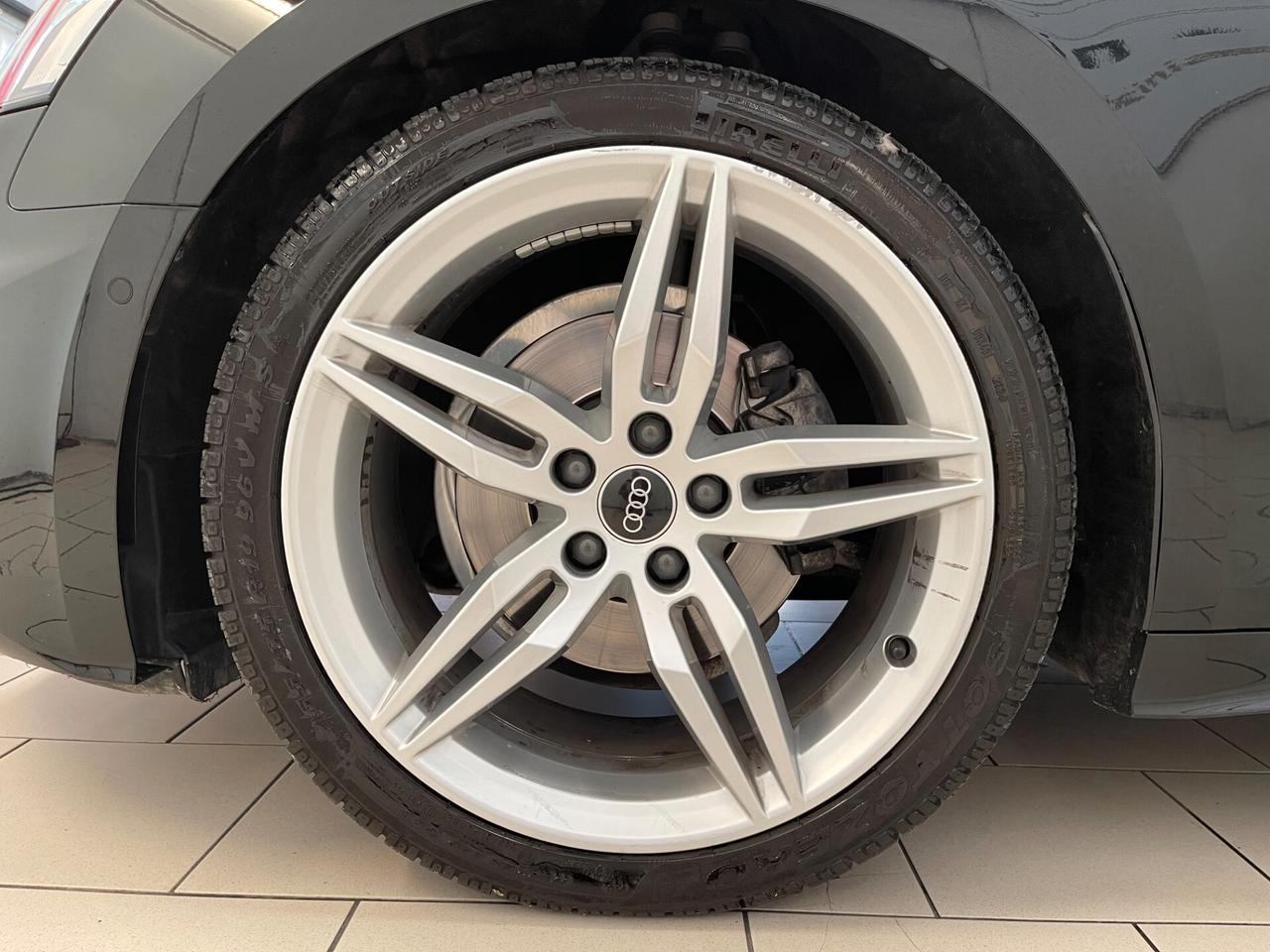 Audi A5 Cabrio Advanced S Line 35TFSI S-Tronic-LEGGI SOTTO