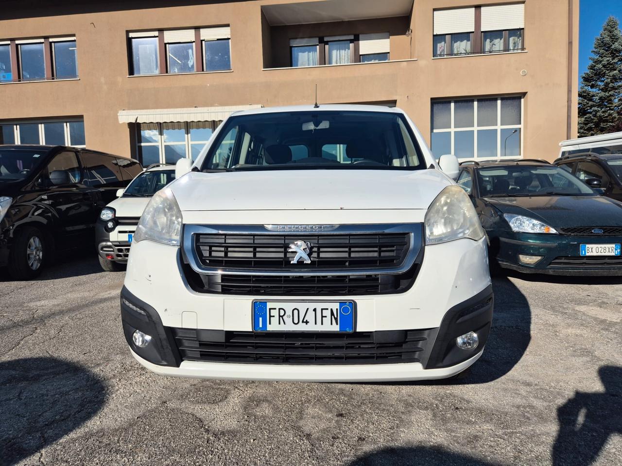 PEUGEOT PARTNER 4X4 5 POSTI