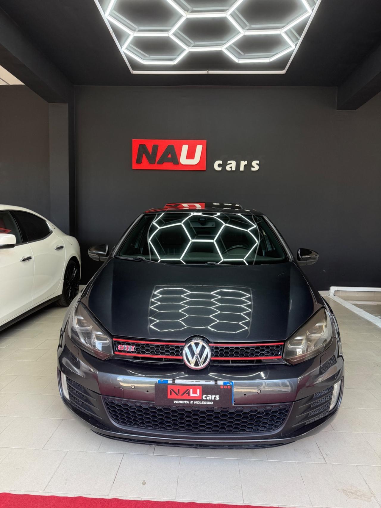 Volkswagen Golf GTI 2.0 TSI DSG 5p.