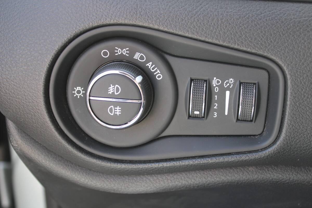 Jeep Renegade 1.6 mjt Limited 2wd 130cv con CarPlay