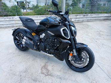 Ducati Diavel V4