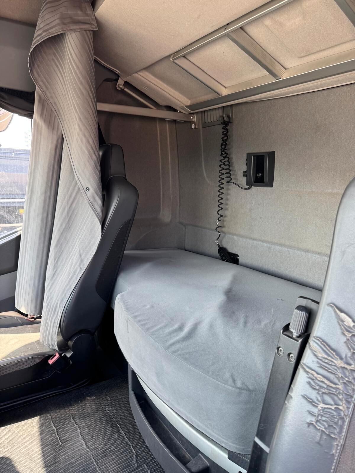 Renault Trucks T 460 Intarder