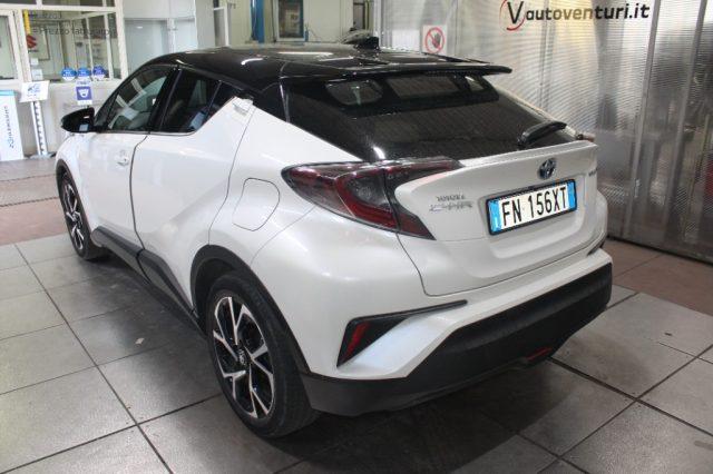 TOYOTA C-HR 1.8 Hybrid E-CVT Style