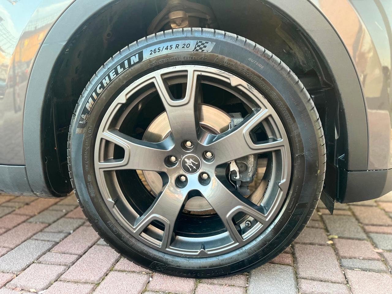 Maserati Levante V6 Diesel AWD Gransport