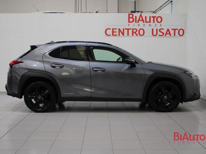 Lexus UX Hybrid Midnight