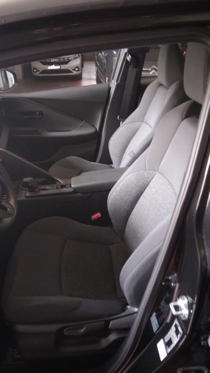 C-HR '2024 1.8 hev Active fwd e-cvt 12700 KM