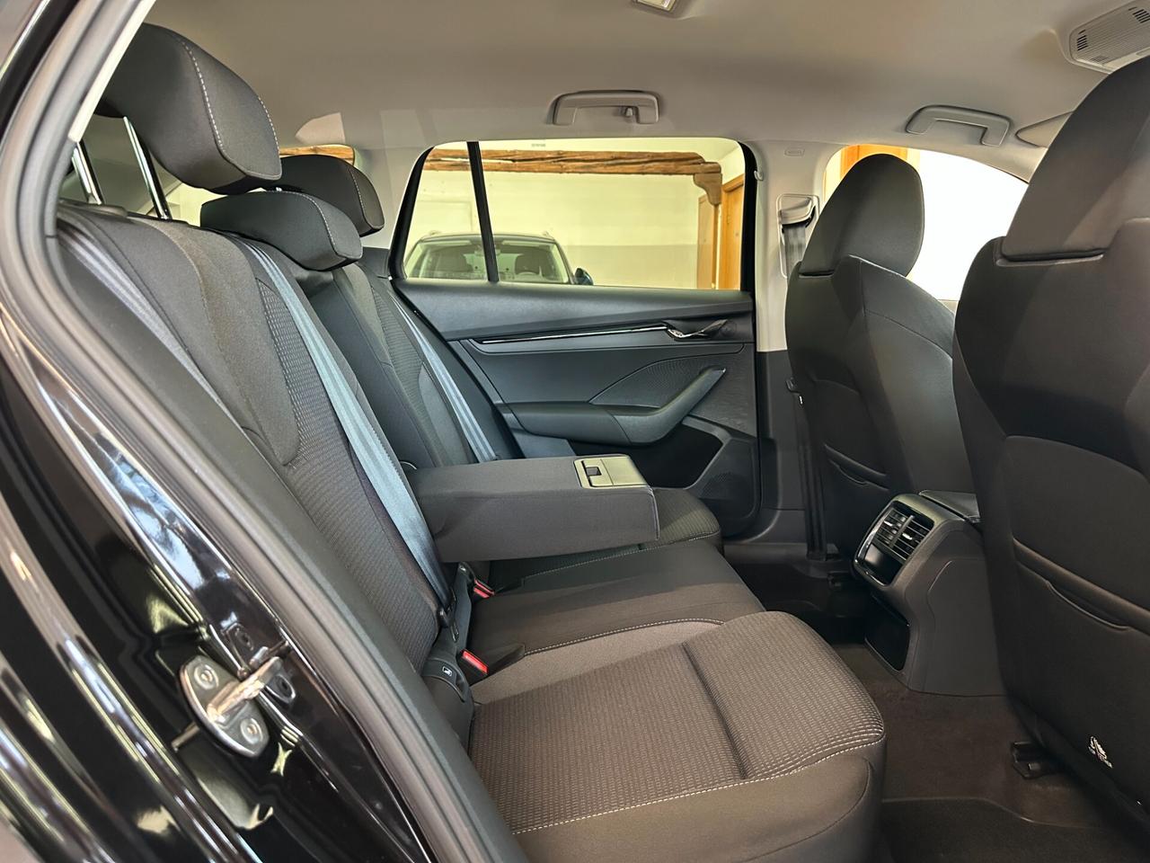 SKODA OCTAVIA WAGON 2.0TDI AMBITION