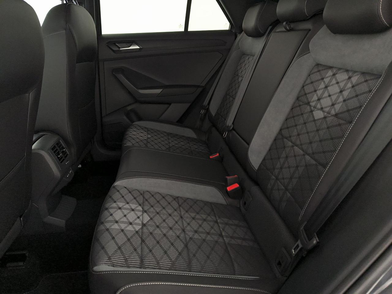 Volkswagen T-Roc 2.0 tdi r-line plus 115cv