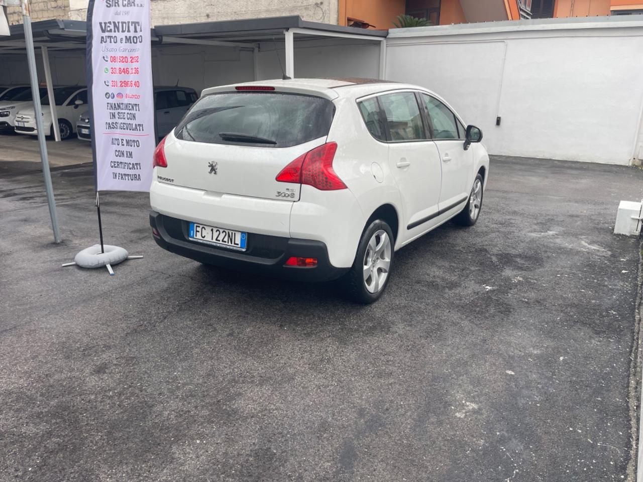 Peugeot 3008 1.6 e-HDi 112CV cambio robotizzato Stop&Start Allure