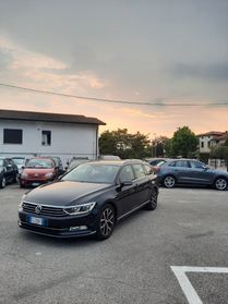 Volkswagen Passat Variant 2.0 BiTDI 4MOT. DSG Highline BlueMotion Tech.