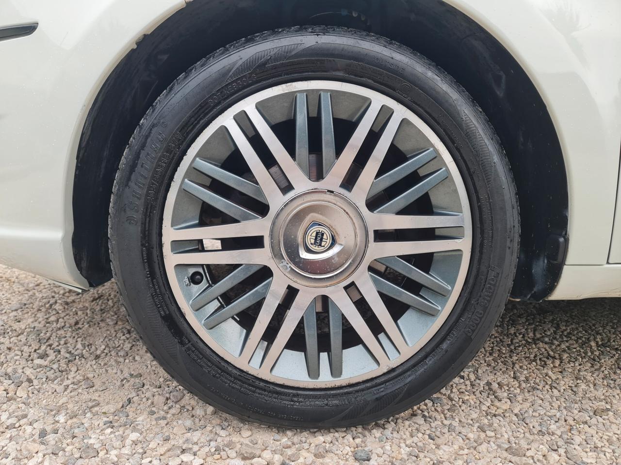 Lancia MUSA Bicolore gpl adatta a NEOPATENTATI