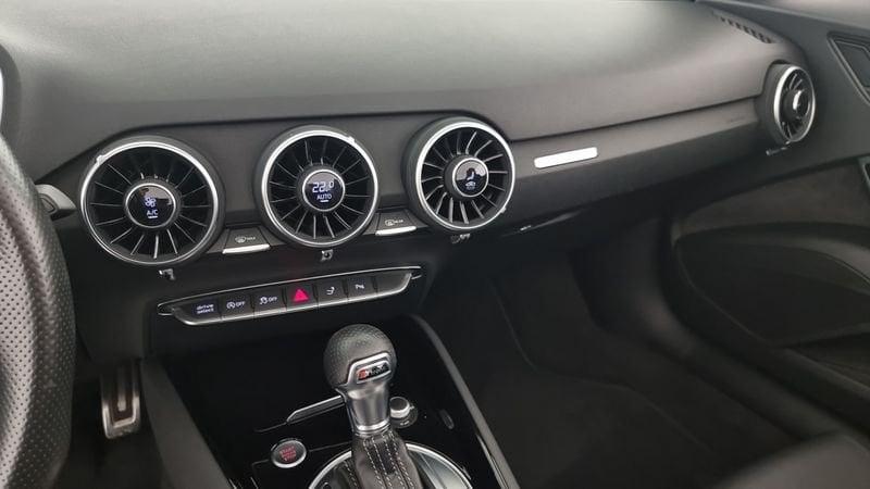 Audi TT Roadster 1.8 TFSI S tronic S line