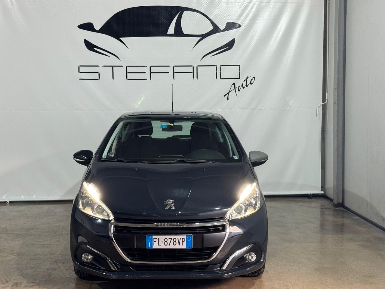 Peugeot 208 BlueHDi 75 5 porte Allure