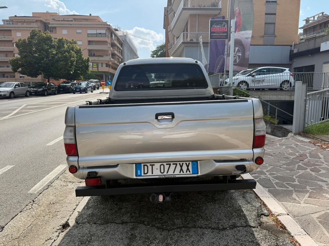 MITSUBUSHI L200 2,5 CRDI 118 CV PICK UP 4WD MAN DOPP CABI