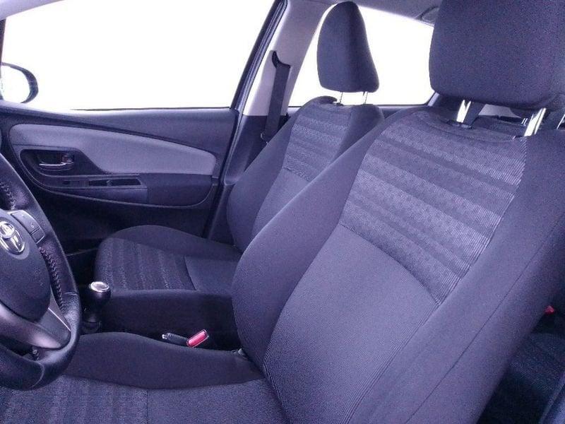Toyota Yaris 5p 1.0 Lounge my16