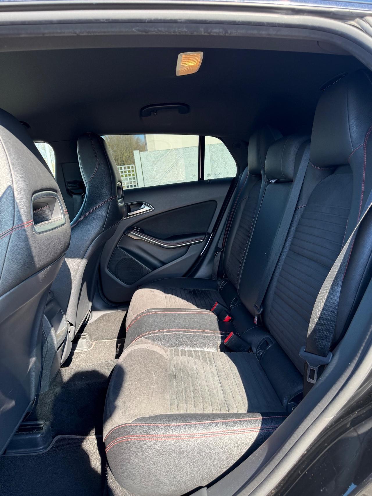 Mercedes-benz CLA 200 CDI S.W. 4Matic Aut. Premium