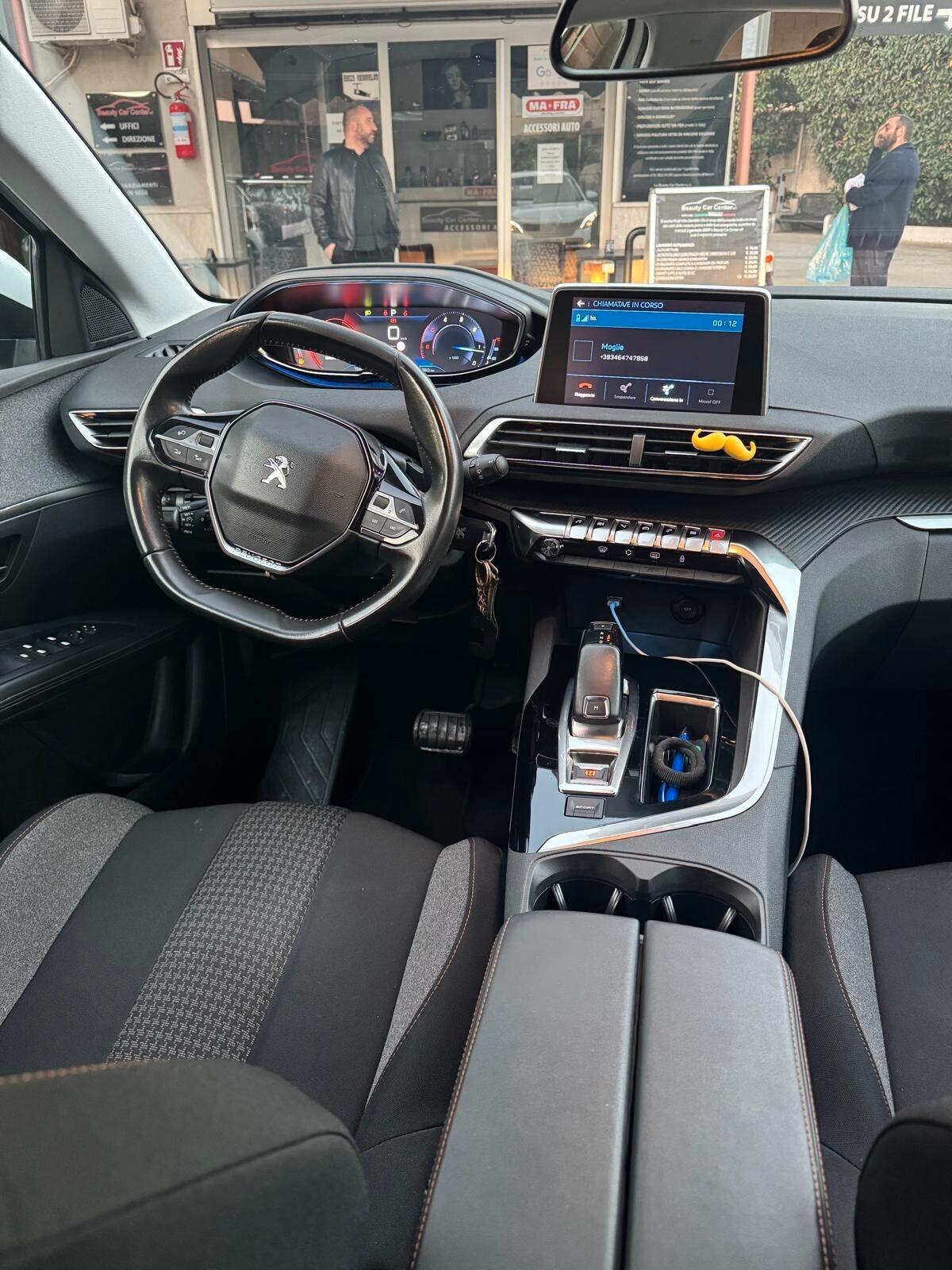 Peugeot 3008 BlueHDi 130 S&S Allure