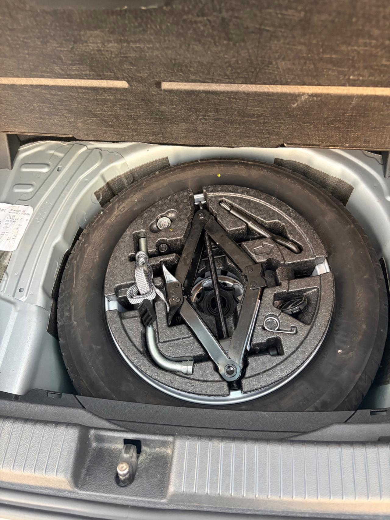 Volkswagen T-Cross 1.6 TDI SCR Urban BMT