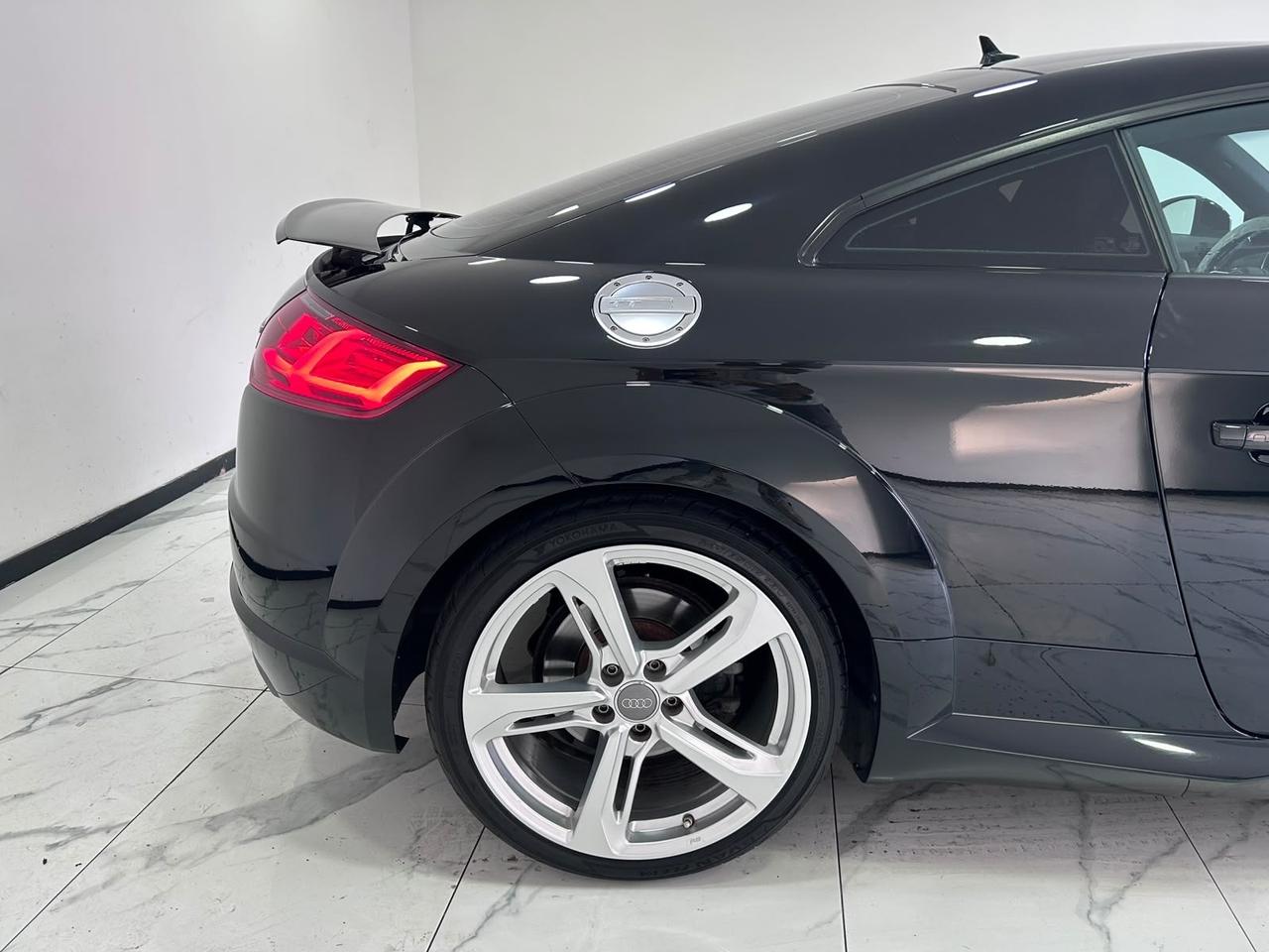 Audi TT Coupé 2.0 TFSI quattro S tronic line-FULL-GARANTITA