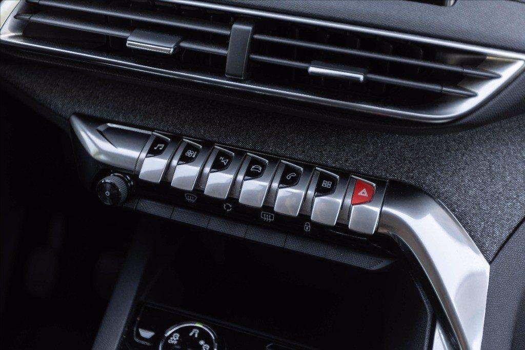 PEUGEOT 3008 1.2 puretech t Allure s&s 130cv my18 del 2018