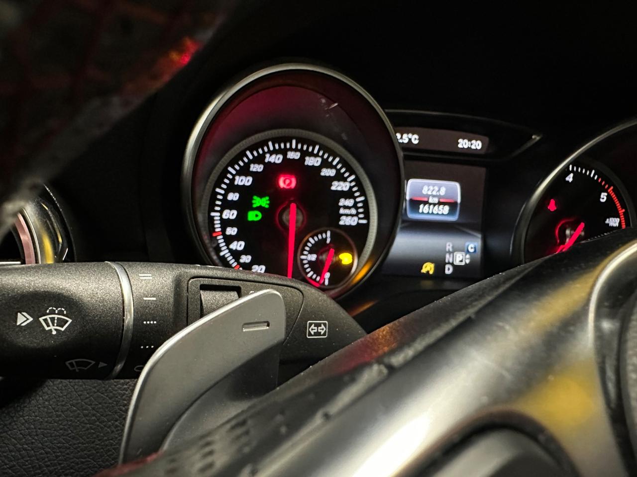 Mercedes-benz GLA 200 PREMIUM AMG 4 MATIC