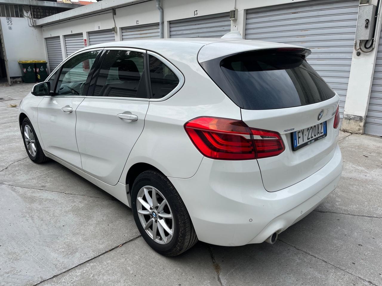 Bmw 216 216d Active Tourer Luxury CAMBIO AUTOMATICO