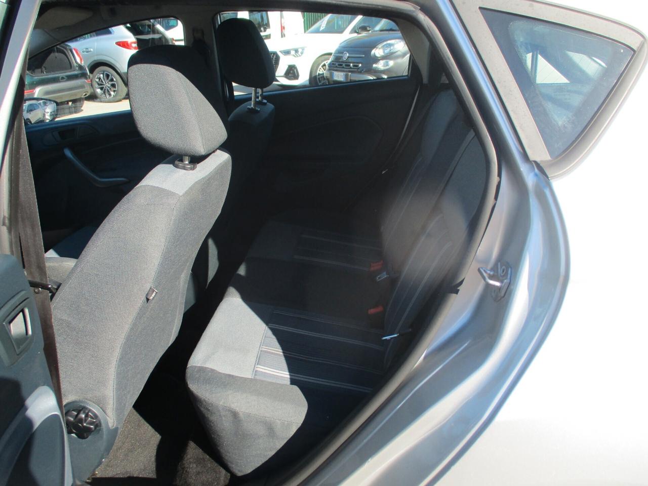 FORD FIESTA 1.4 16V GPL DI SERIE 102000 KM CERTIFICATI
