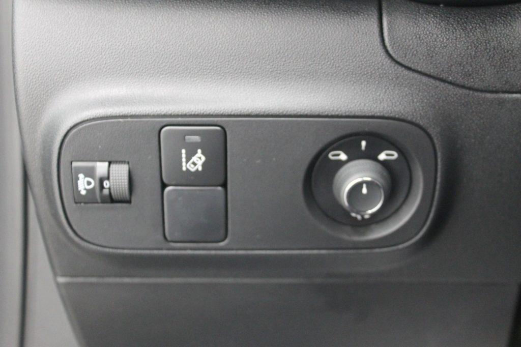 Citroen C3 1.2 puretech Feel Pack NAVI 82 Cv.