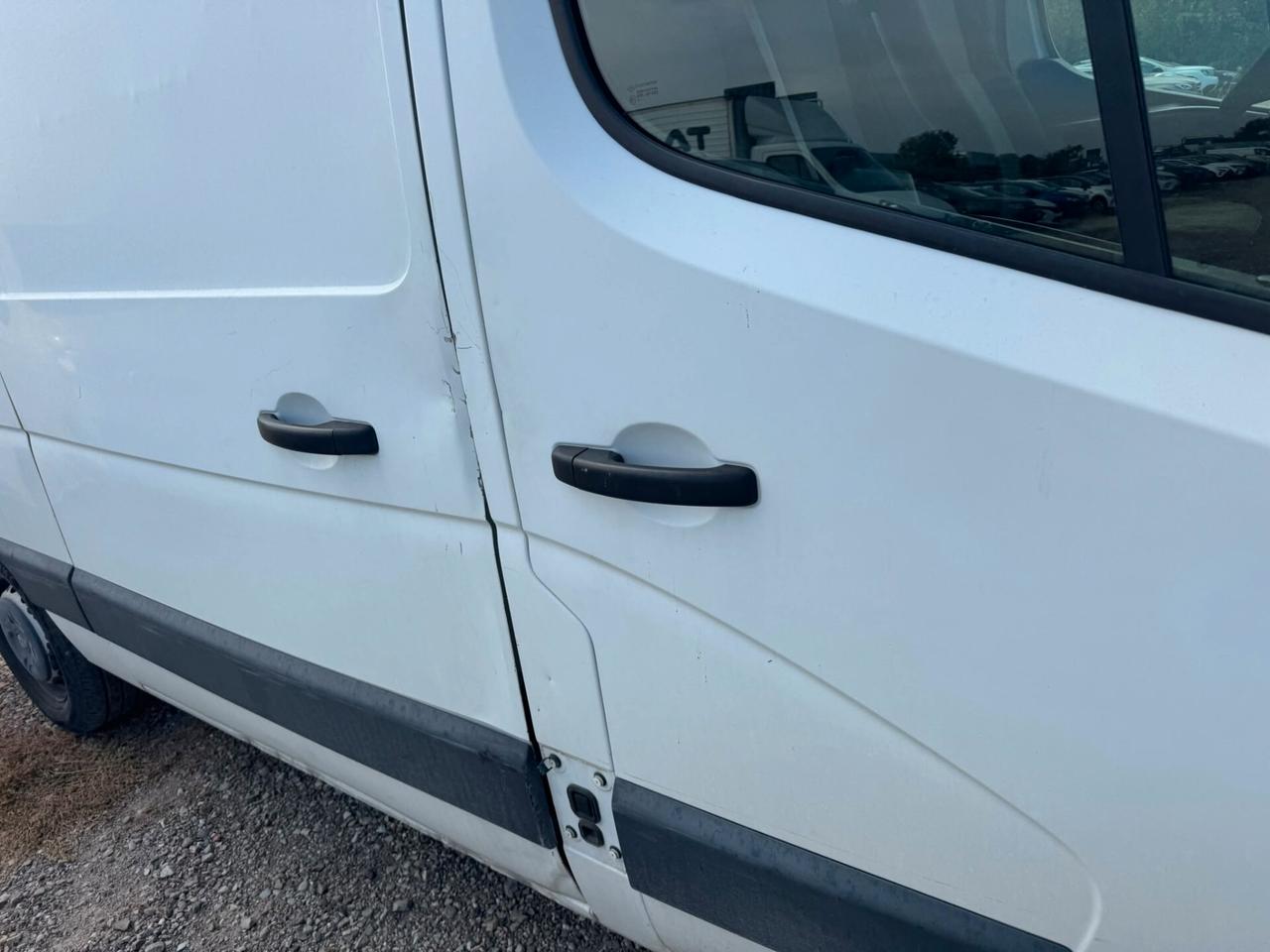Renault Master T30 2.3 dCi/125 PC-TN Combi E5