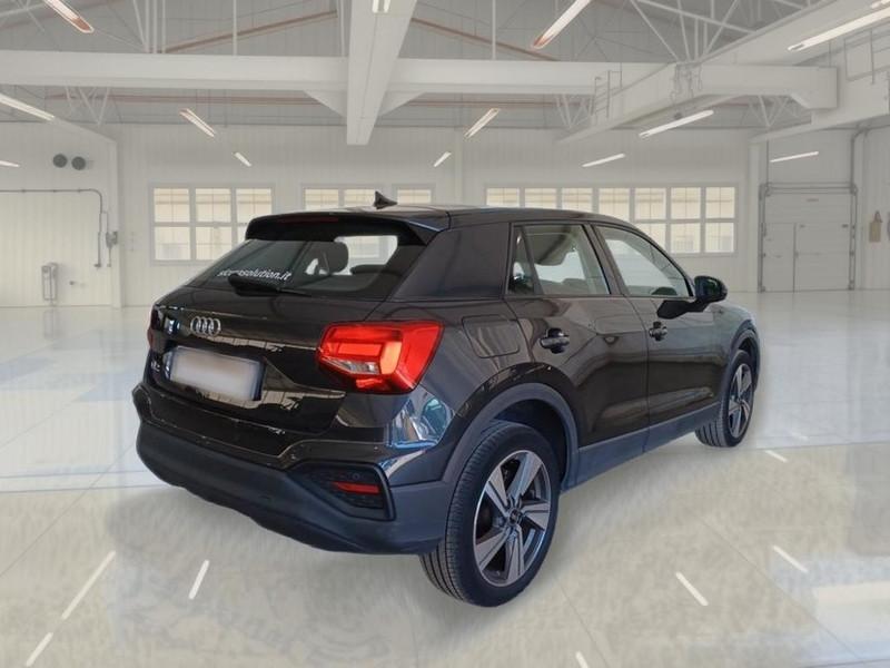 AUDI Q2 2.0 30 TDI BUSINESS S TRONIC SUV