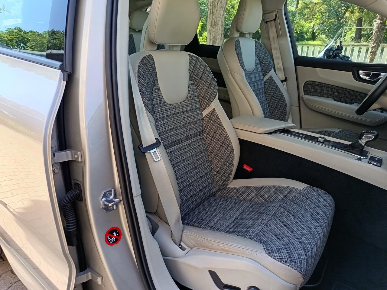 VOLVO XC60 D4 AWD Business ProMMo