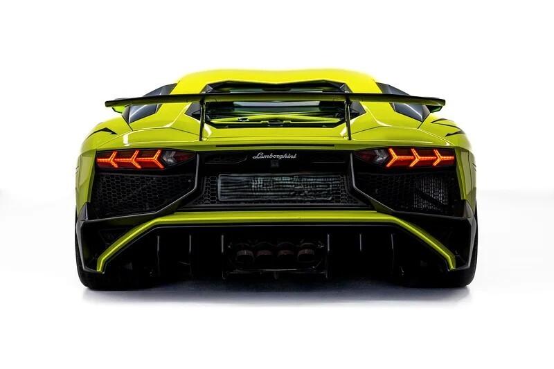 Lamborghini Aventador SV 6.5 V12 NOLEGGIO LUNGO TERMINE - LEASING FULL INCLUSIVE