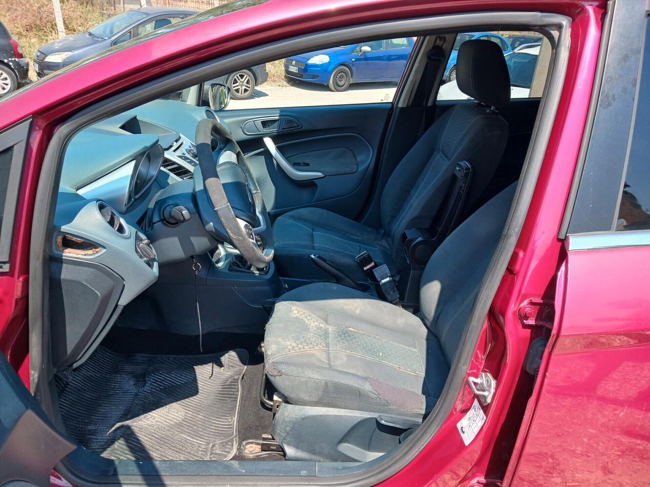 Ford Fiesta 1.4 TDCi 5p. Titanium