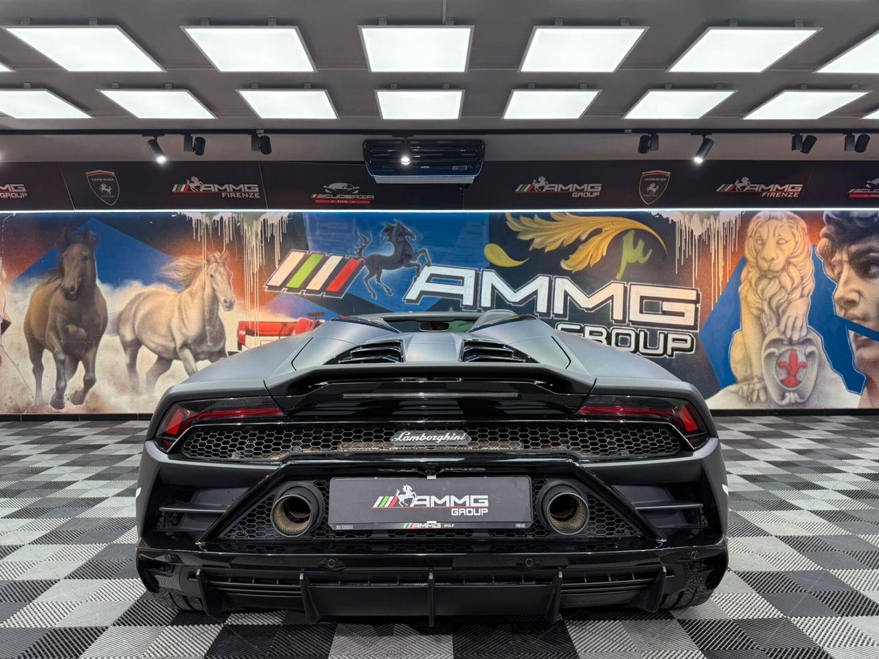 Lamborghini Huracan Huracán 5.2 V10 EVO Spyder (200)