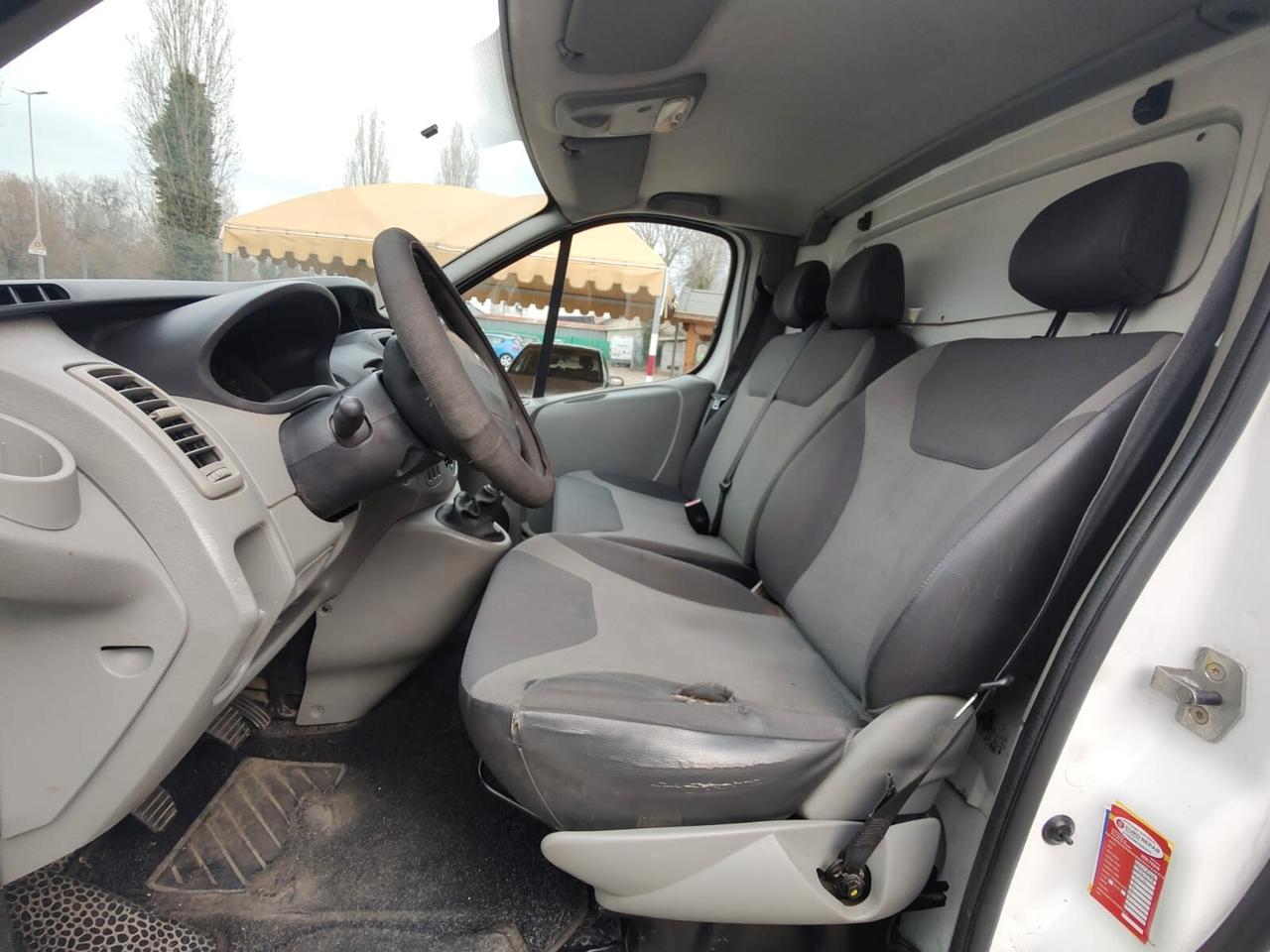 Renault Trafic T29 2.0 dCi/115 PL-TN Furgone DPF, OK NEOPATENTATI